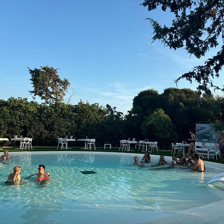 Villaggio I Sorbizzi มารินา ดิ บิบโบนา ภายนอก รูปภาพ