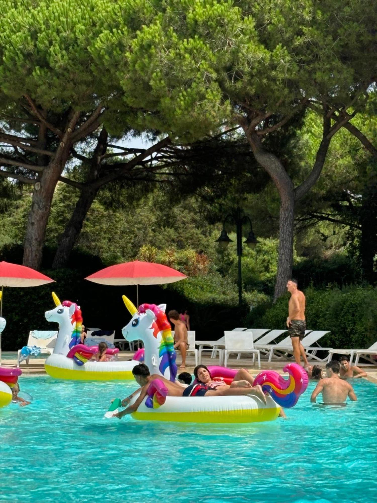 Villaggio I Sorbizzi มารินา ดิ บิบโบนา ภายนอก รูปภาพ